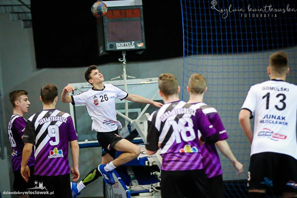 Junak Włocławek - Iskra Bydgoszcz