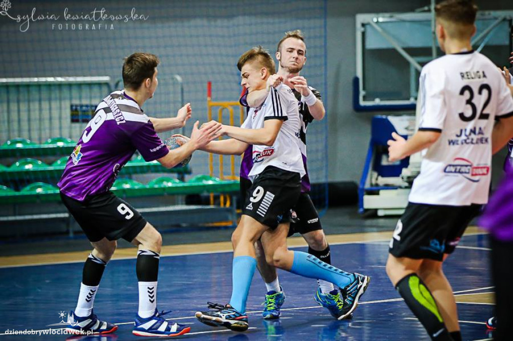 Junak Włocławek - Iskra Bydgoszcz