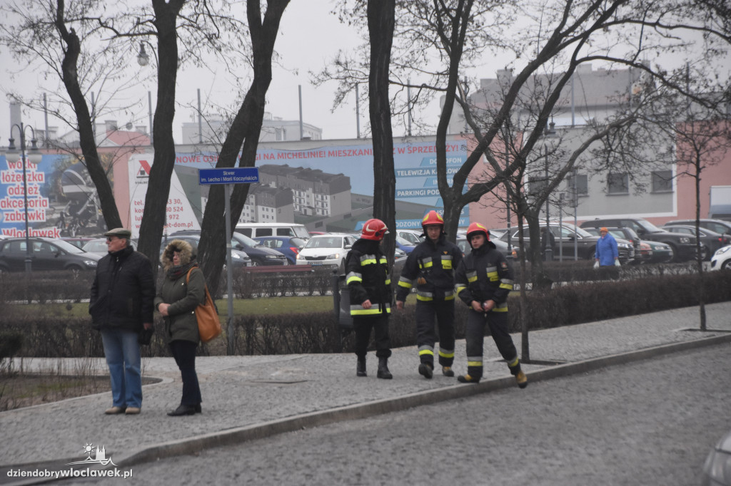 Alarm bombowy w urzędzie i sądzie