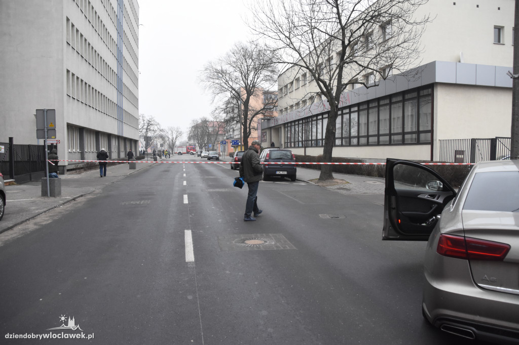 Alarm bombowy w urzędzie i sądzie