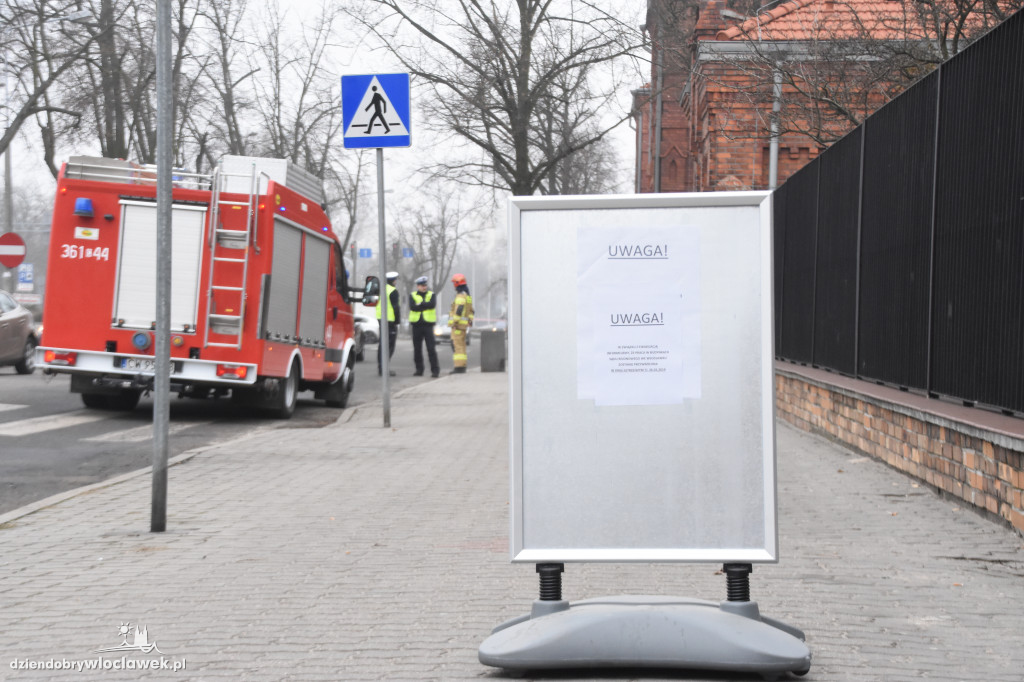 Alarm bombowy w urzędzie i sądzie