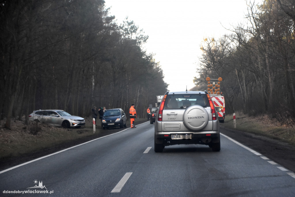 Dachowanie auta na trasie brzeskiej