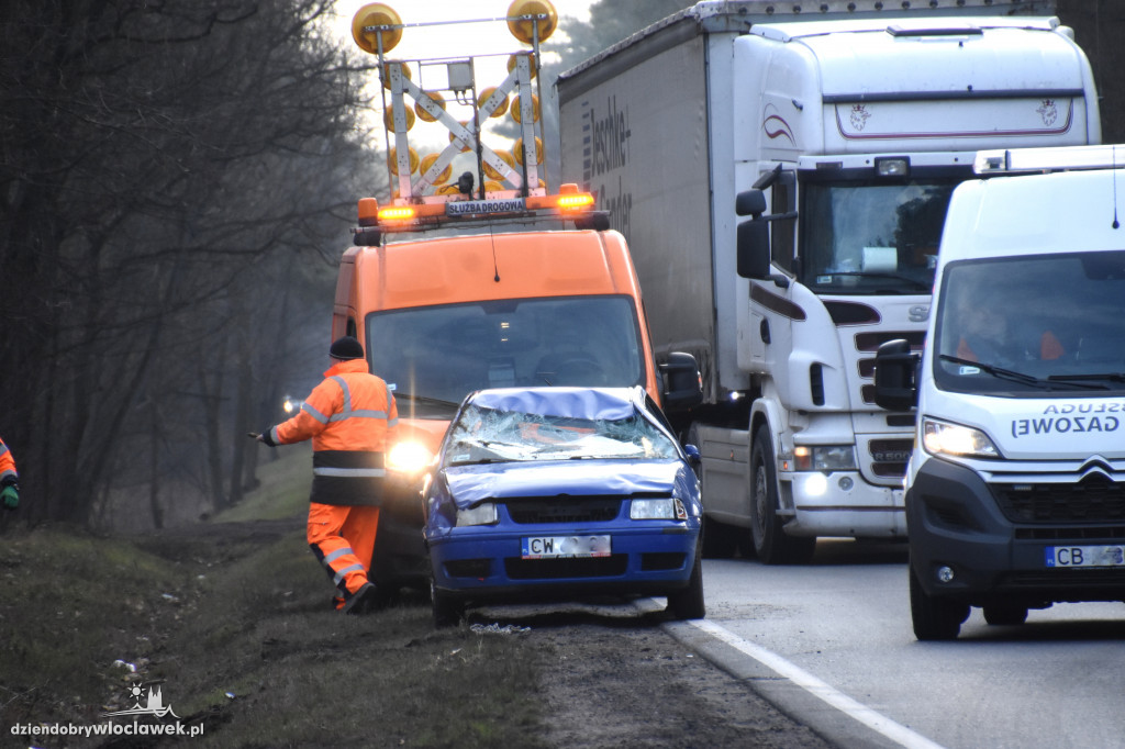 Dachowanie auta na trasie brzeskiej