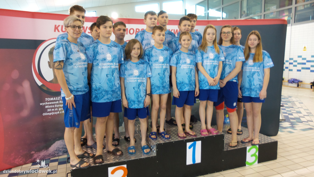 Włocławscy pływacy z medalami