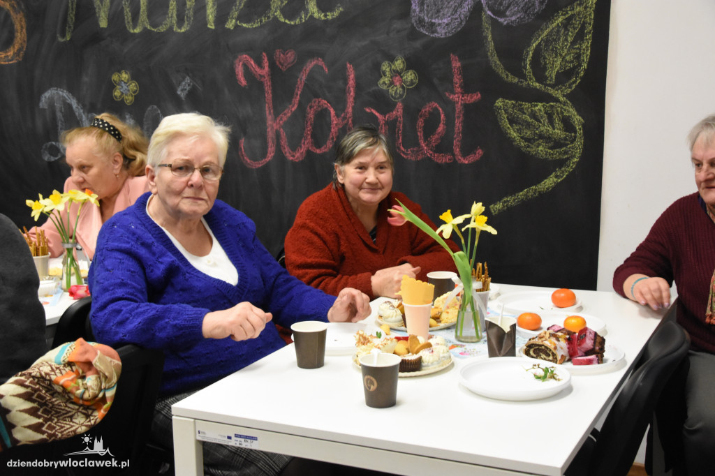 Dzień Kobiet w Śródmieście Cafe