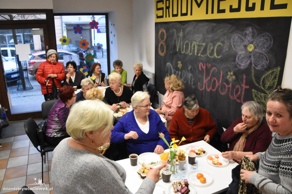 Dzień Kobiet w Śródmieście Cafe