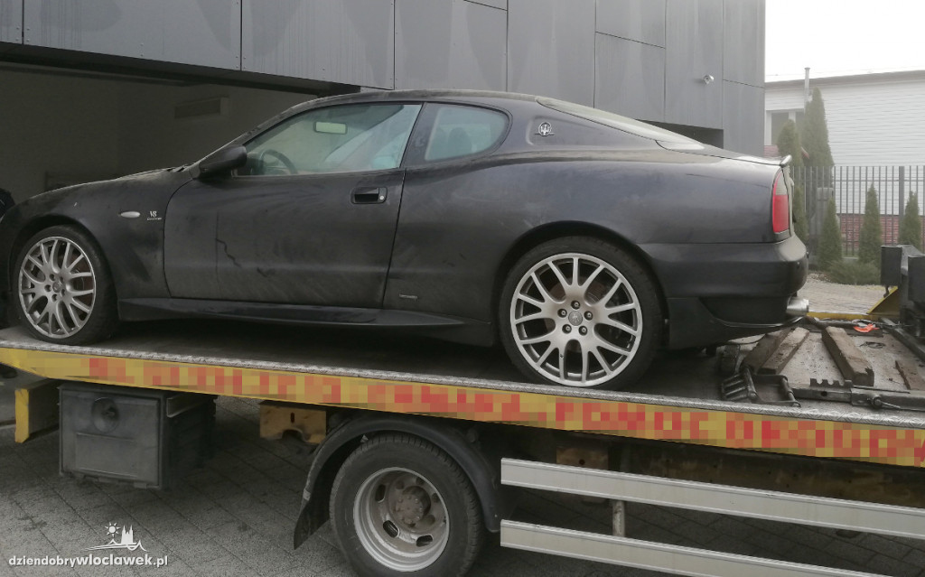 Policjanci odnaleźli maserati!
