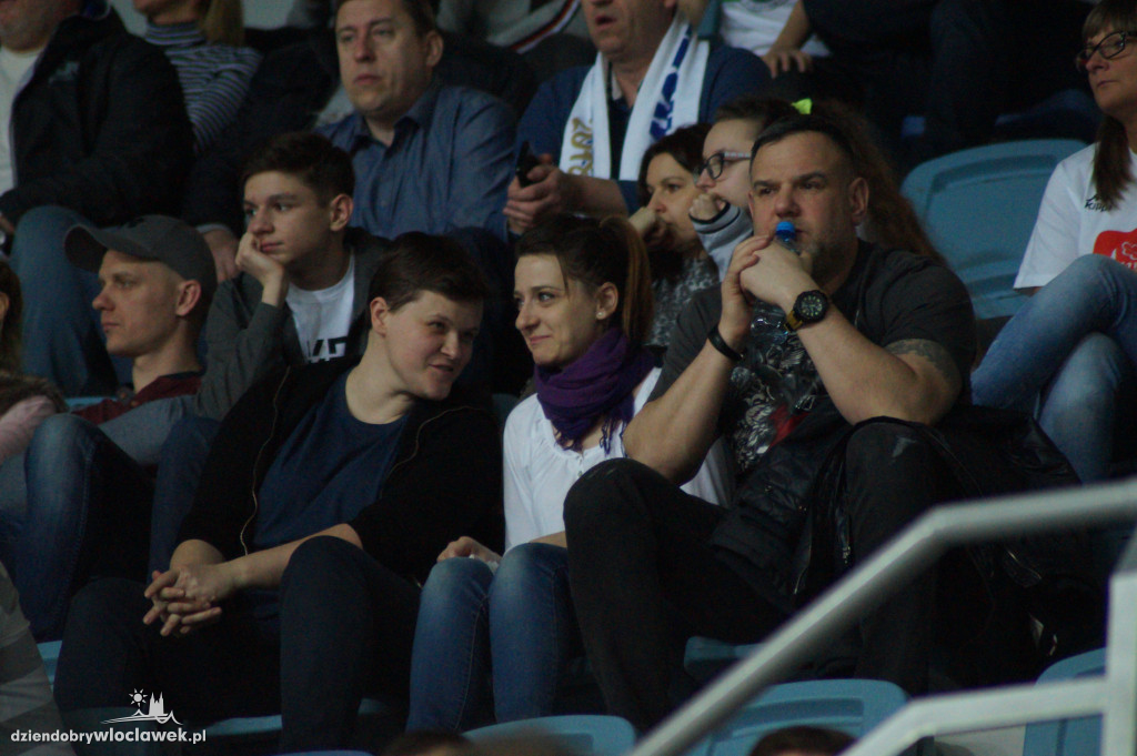Kibice na meczu Anwil vs HydroTruck