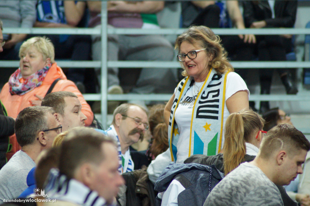 Kibice na meczu Anwil vs HydroTruck