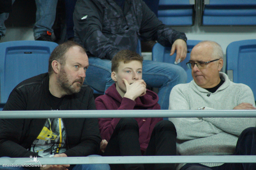Kibice na meczu Anwil vs HydroTruck