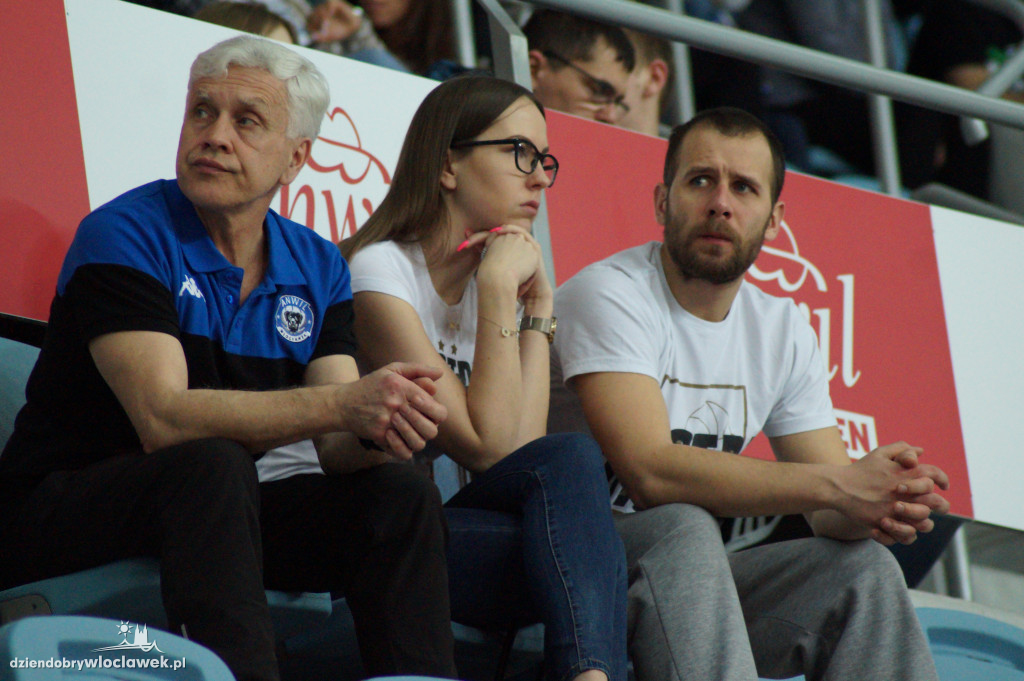 Kibice na meczu Anwil vs HydroTruck