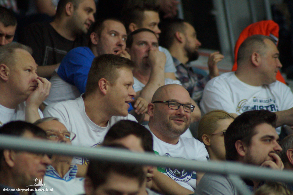 Kibice na meczu Anwil vs HydroTruck