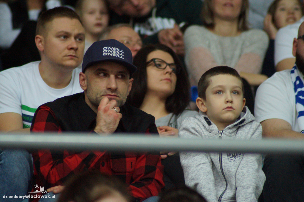 Kibice na meczu Anwil vs HydroTruck