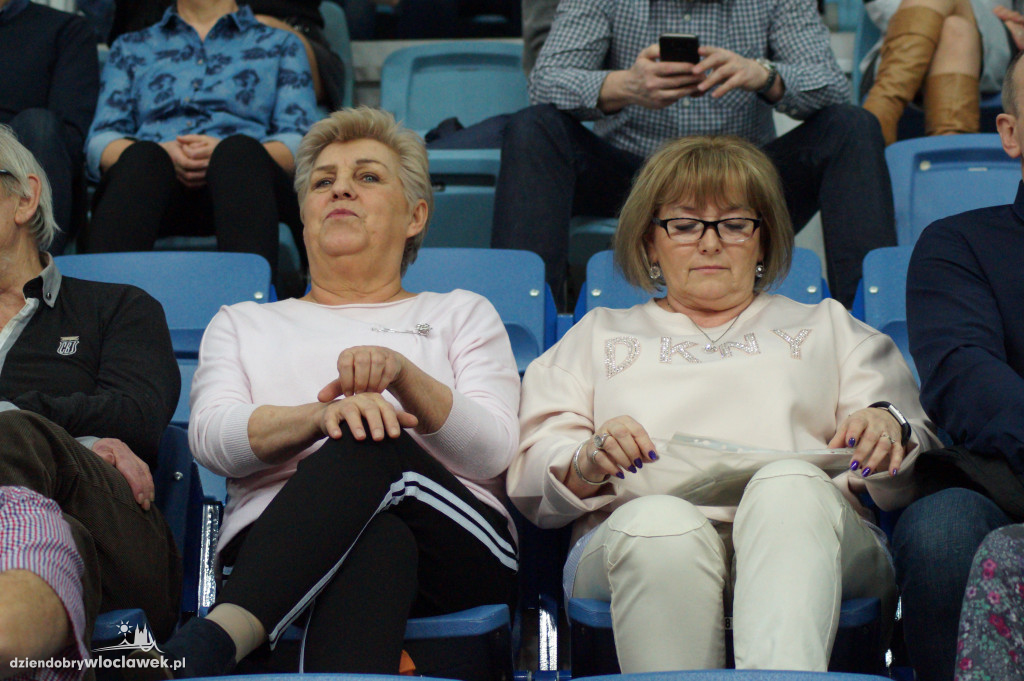 Kibice na meczu Anwil vs HydroTruck