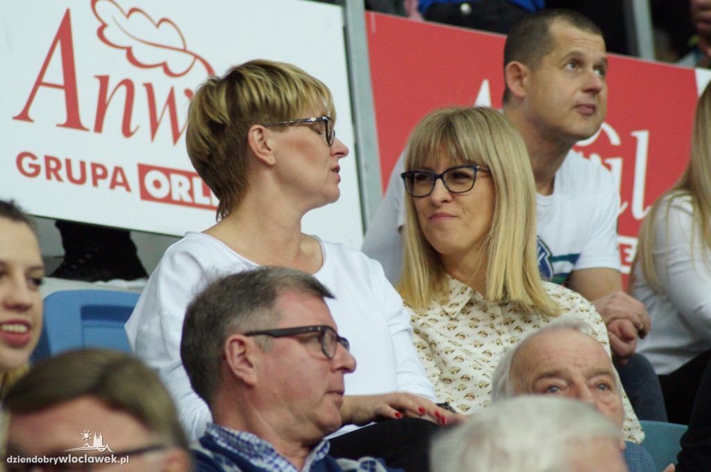 Kibice na meczu Anwil vs HydroTruck