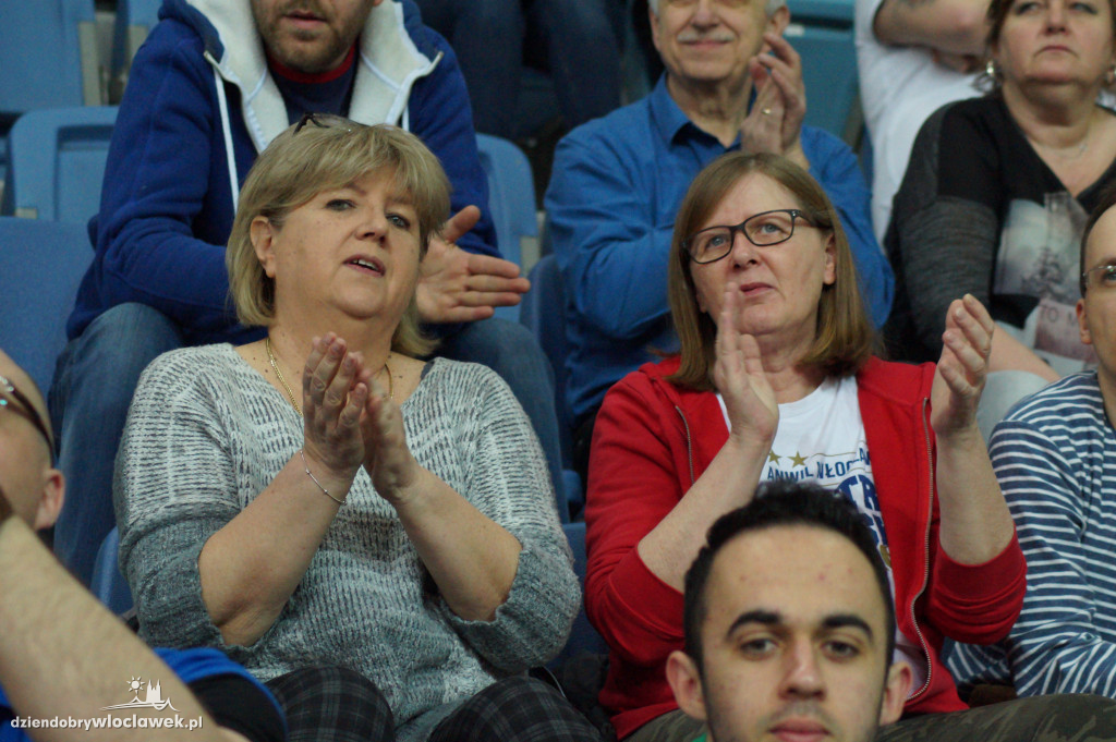 Kibice na meczu Anwil vs HydroTruck
