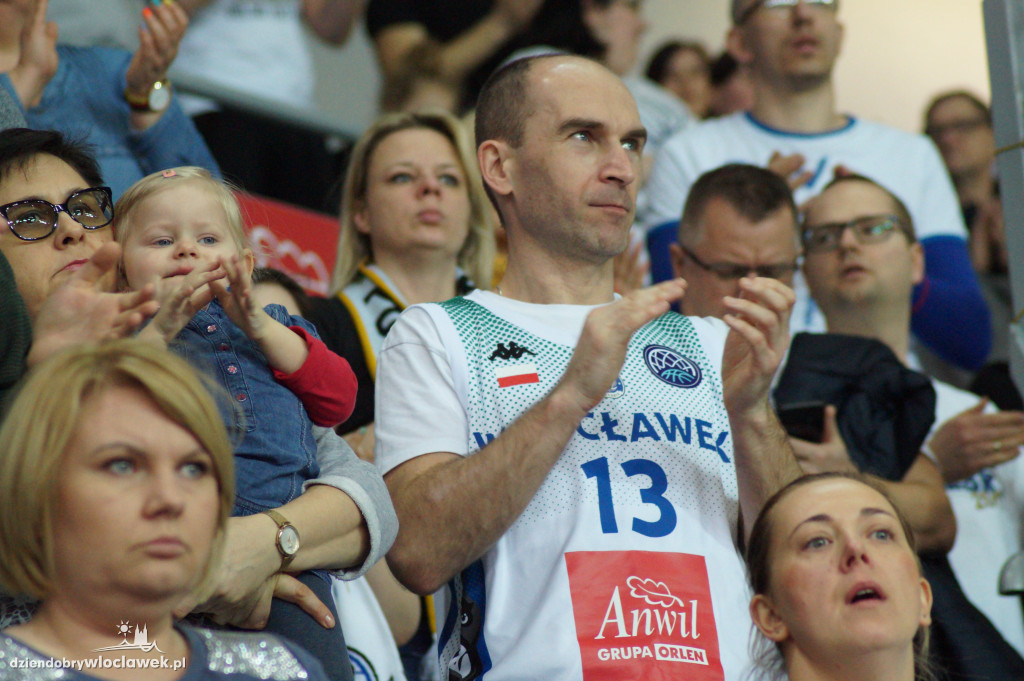 Kibice na meczu Anwil vs HydroTruck