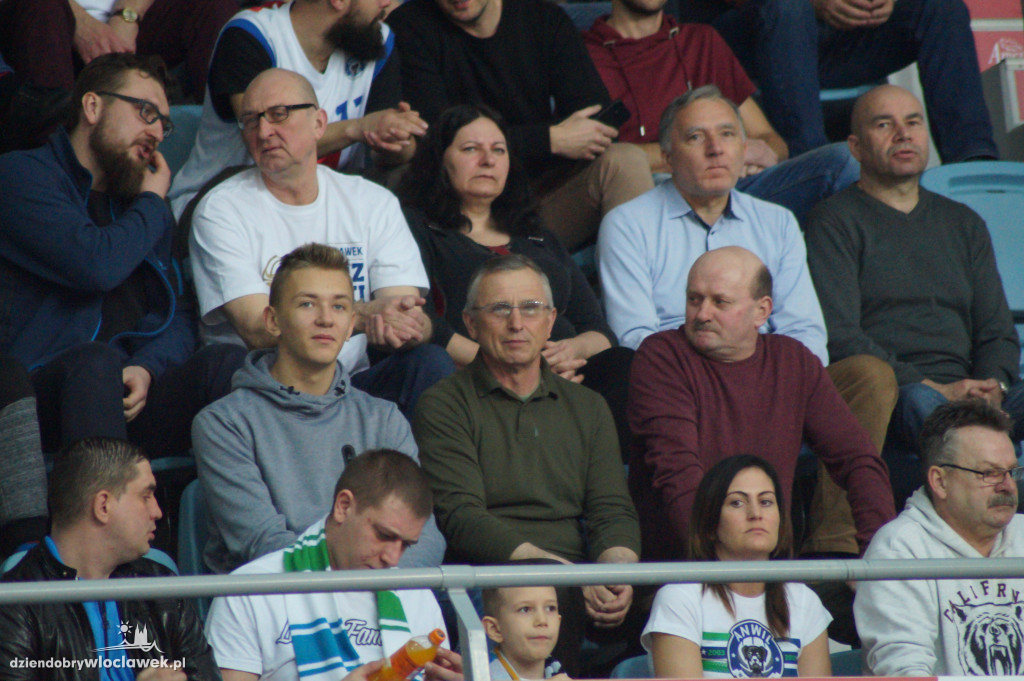 Kibice na meczu Anwil vs HydroTruck