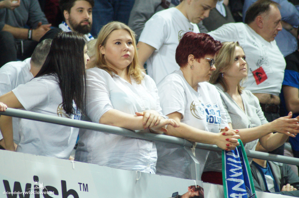 Kibice na meczu Anwil vs HydroTruck