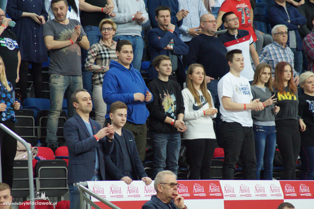 Kibice na meczu Anwil vs HydroTruck