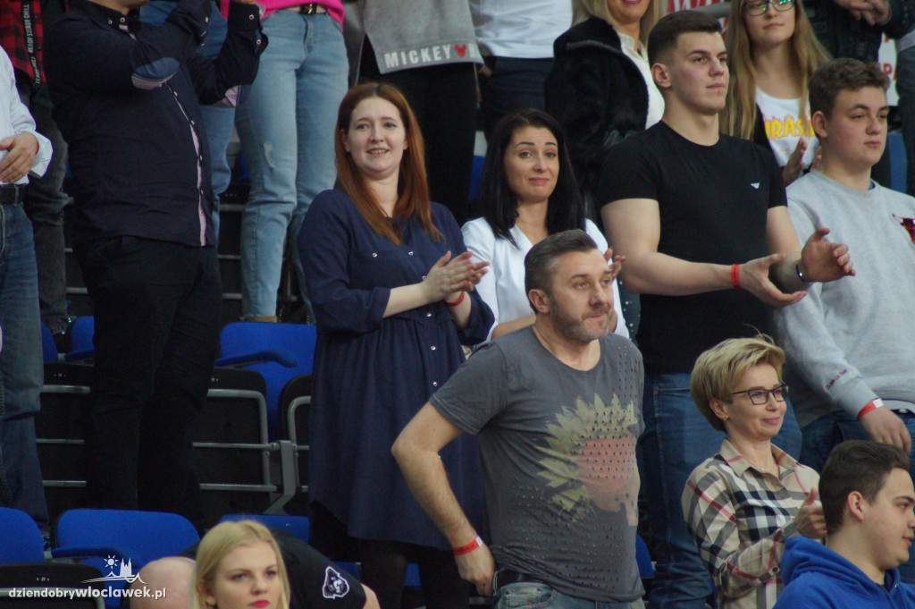 Kibice na meczu Anwil vs HydroTruck