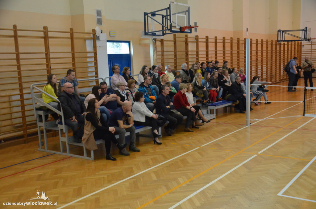 Siatkówka na siedząco