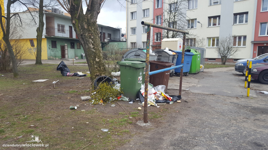 Włocławek zasypany śmieciami
