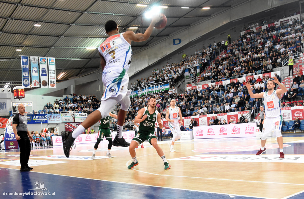 Anwil wygrywa z Legią Warszawa