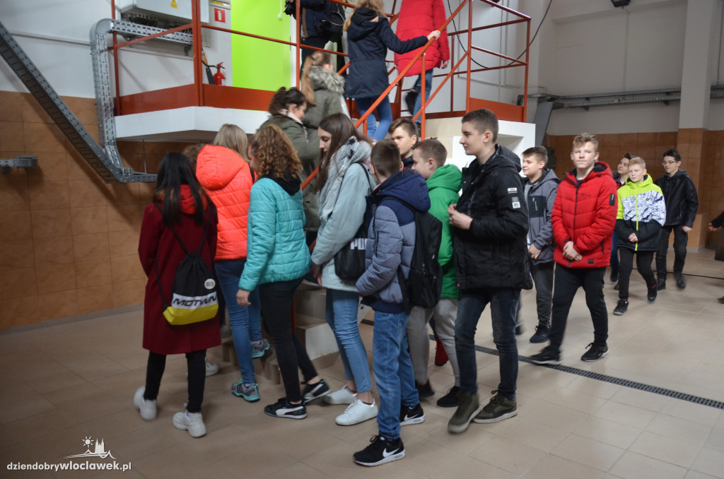 Uczniowie świętowali Dzień Wody