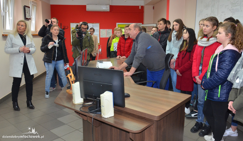 Uczniowie świętowali Dzień Wody