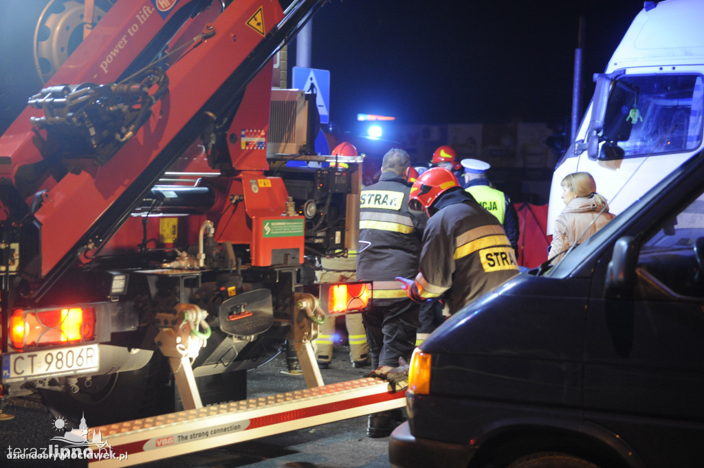 Wypadek na drodze. Nie żyją 2 osoby!