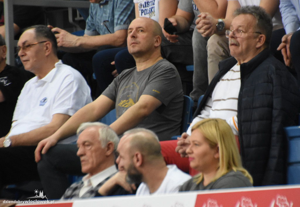 Kibice na meczu z Miastem Szkła Krosno
