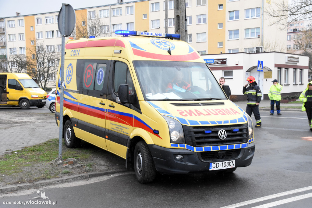 Zderzenie 3 aut na Kazimierza Wielkiego