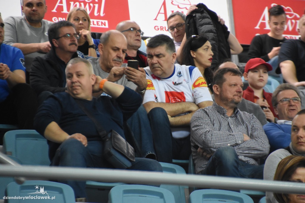 Kibice na meczu Anwil vs MKS w Hali Mistrzów