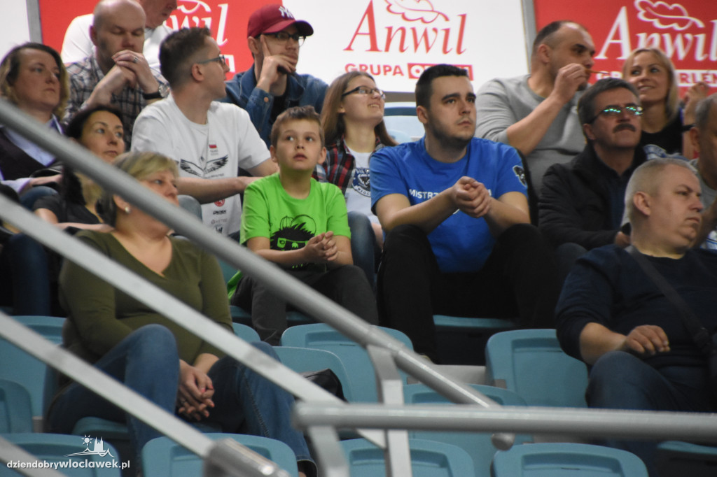 Kibice na meczu Anwil vs MKS w Hali Mistrzów