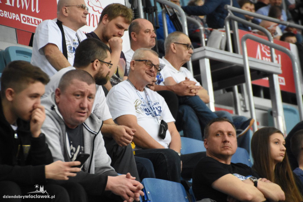 Kibice na meczu Anwil vs MKS w Hali Mistrzów