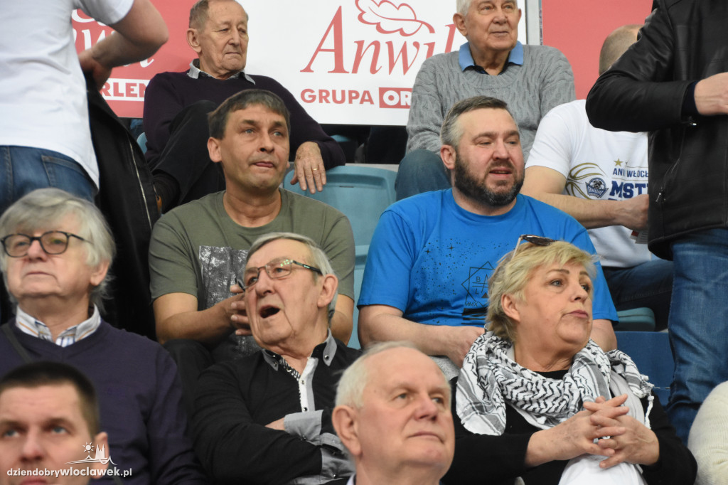 Kibice na meczu Anwil vs MKS w Hali Mistrzów