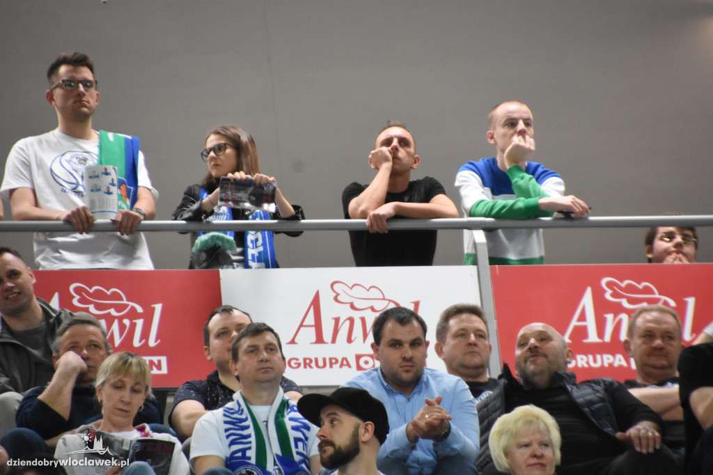 Kibice na meczu Anwil vs MKS w Hali Mistrzów