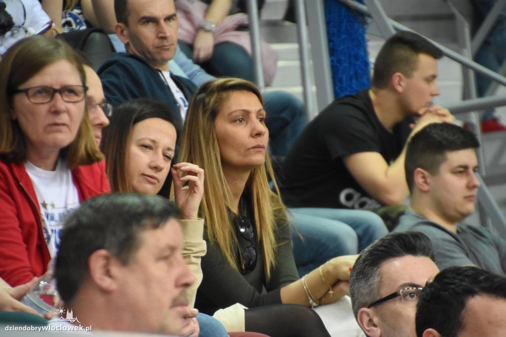 Kibice na meczu Anwil vs MKS w Hali Mistrzów