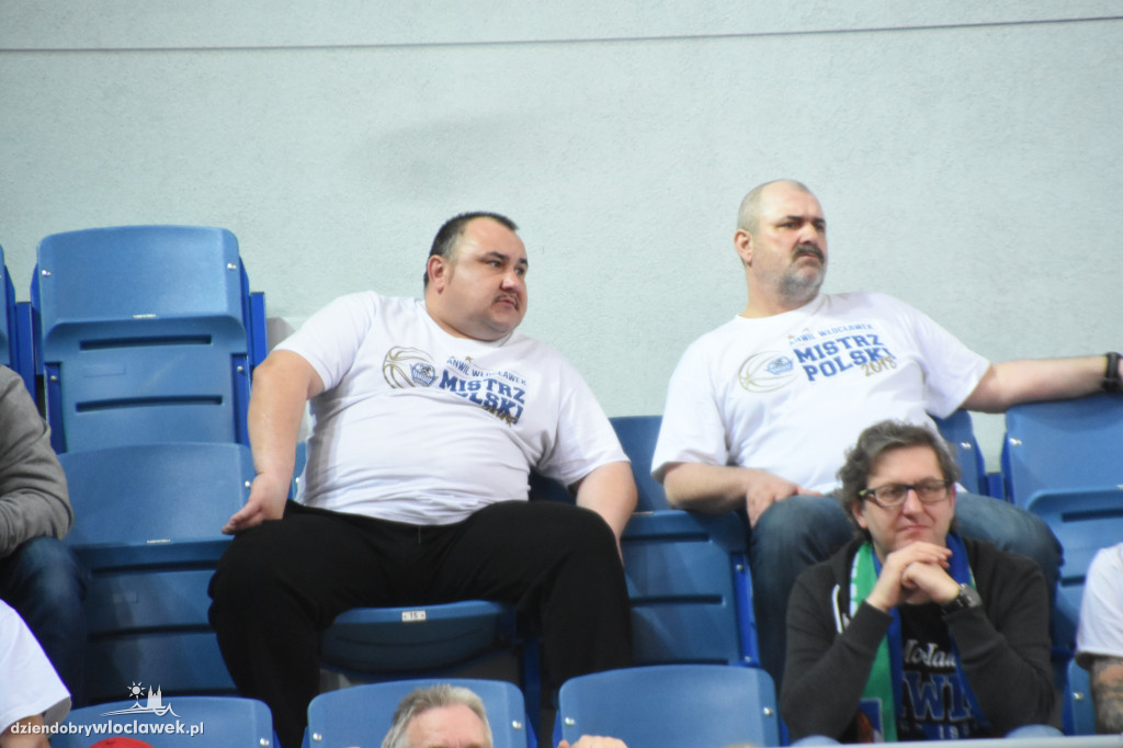 Kibice na meczu Anwil vs MKS w Hali Mistrzów