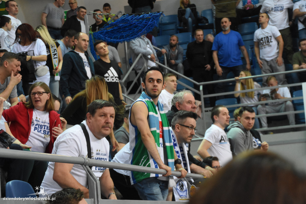 Kibice na meczu Anwil vs MKS w Hali Mistrzów