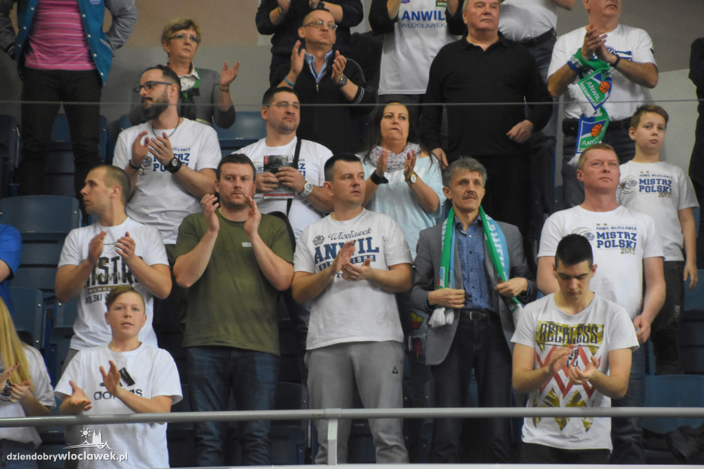 Kibice na meczu Anwil vs MKS w Hali Mistrzów