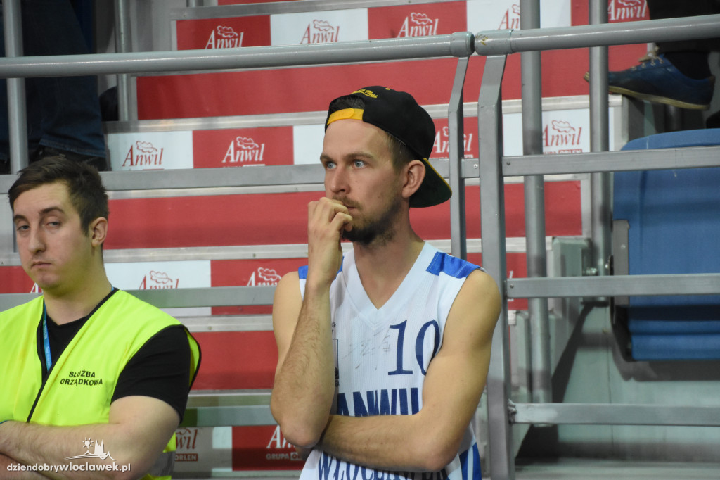 Kibice na meczu Anwil vs MKS w Hali Mistrzów