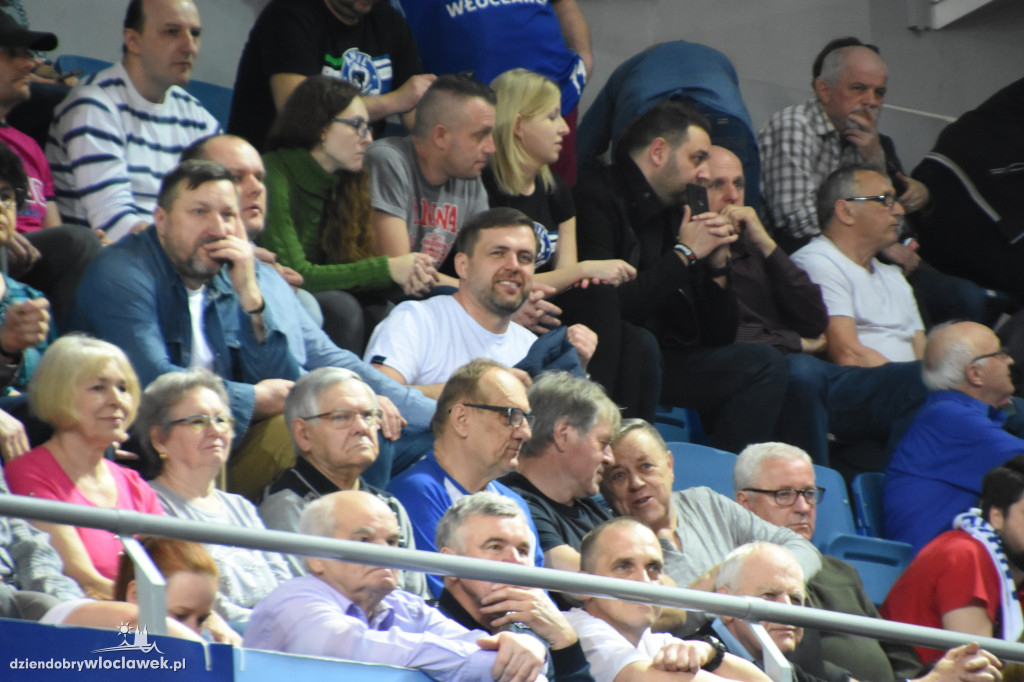 Kibice na meczu Anwil vs MKS w Hali Mistrzów