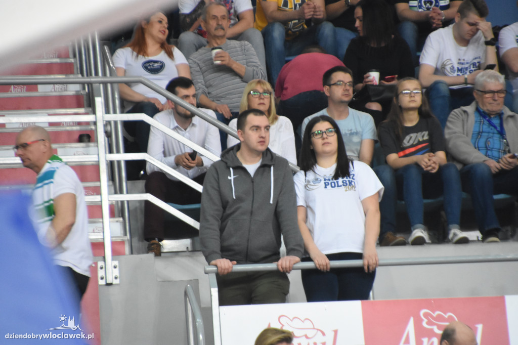 Kibice na meczu Anwil vs MKS w Hali Mistrzów
