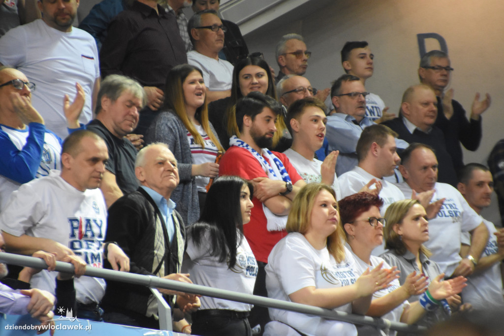 Kibice na meczu Anwil vs MKS w Hali Mistrzów
