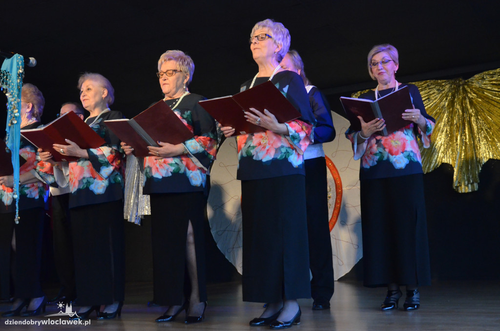 Między Nami Kobietami