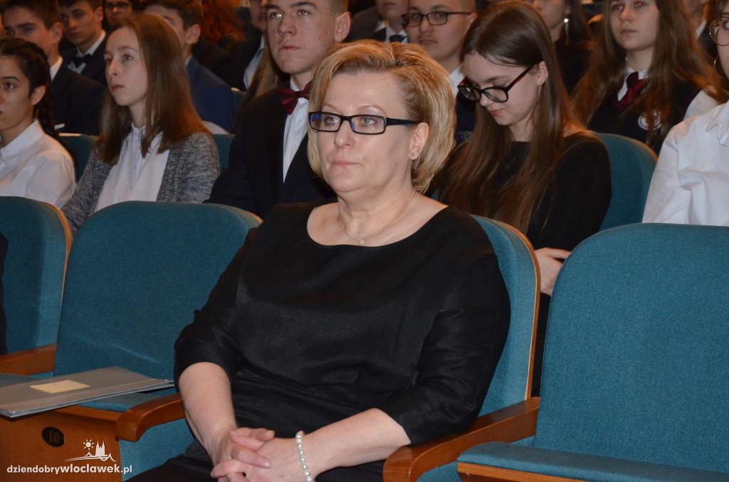 Kurator rozdał nagrody uczniom