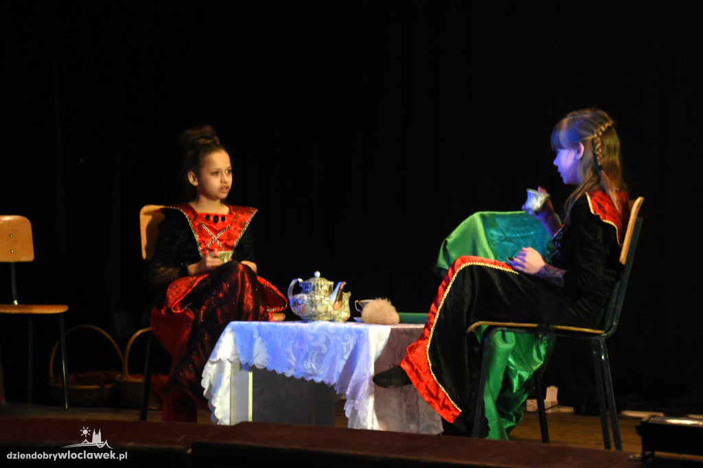 Przegląd teatrów dziecięcych