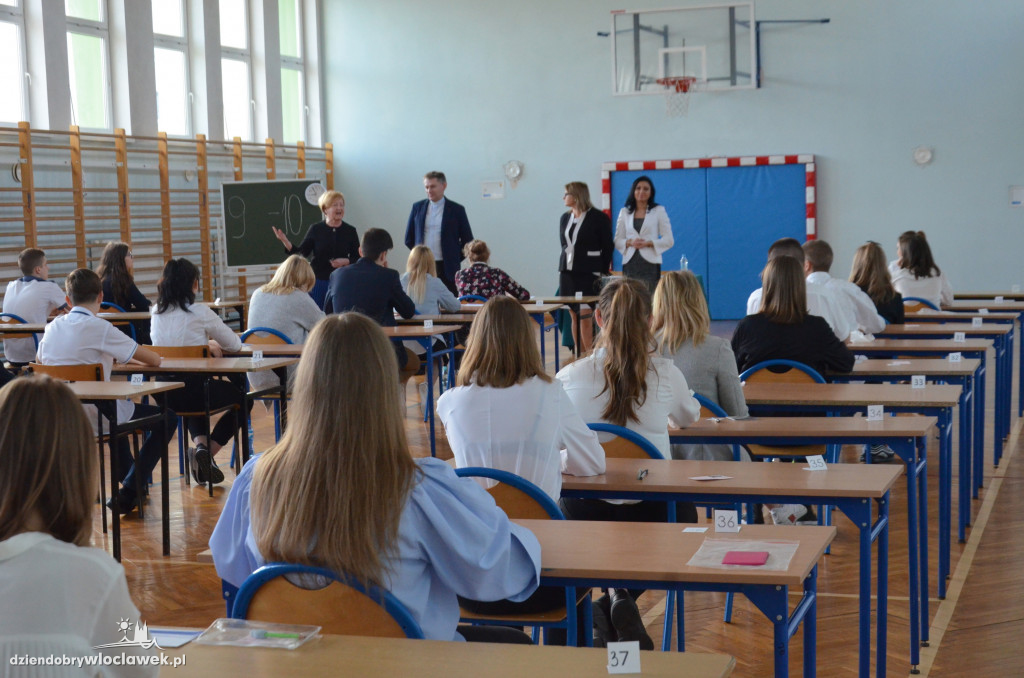 Egzamin gimnazjalny w SP1 i SP23